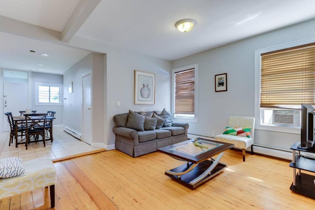 Appartement New! Near Mbta, 3mi To Fenway ! *
